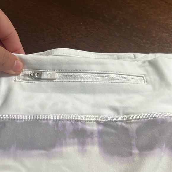 Lululemon skirt - Picture 5 of 9